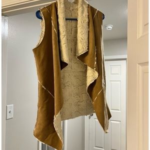 Boutique Vest Size M